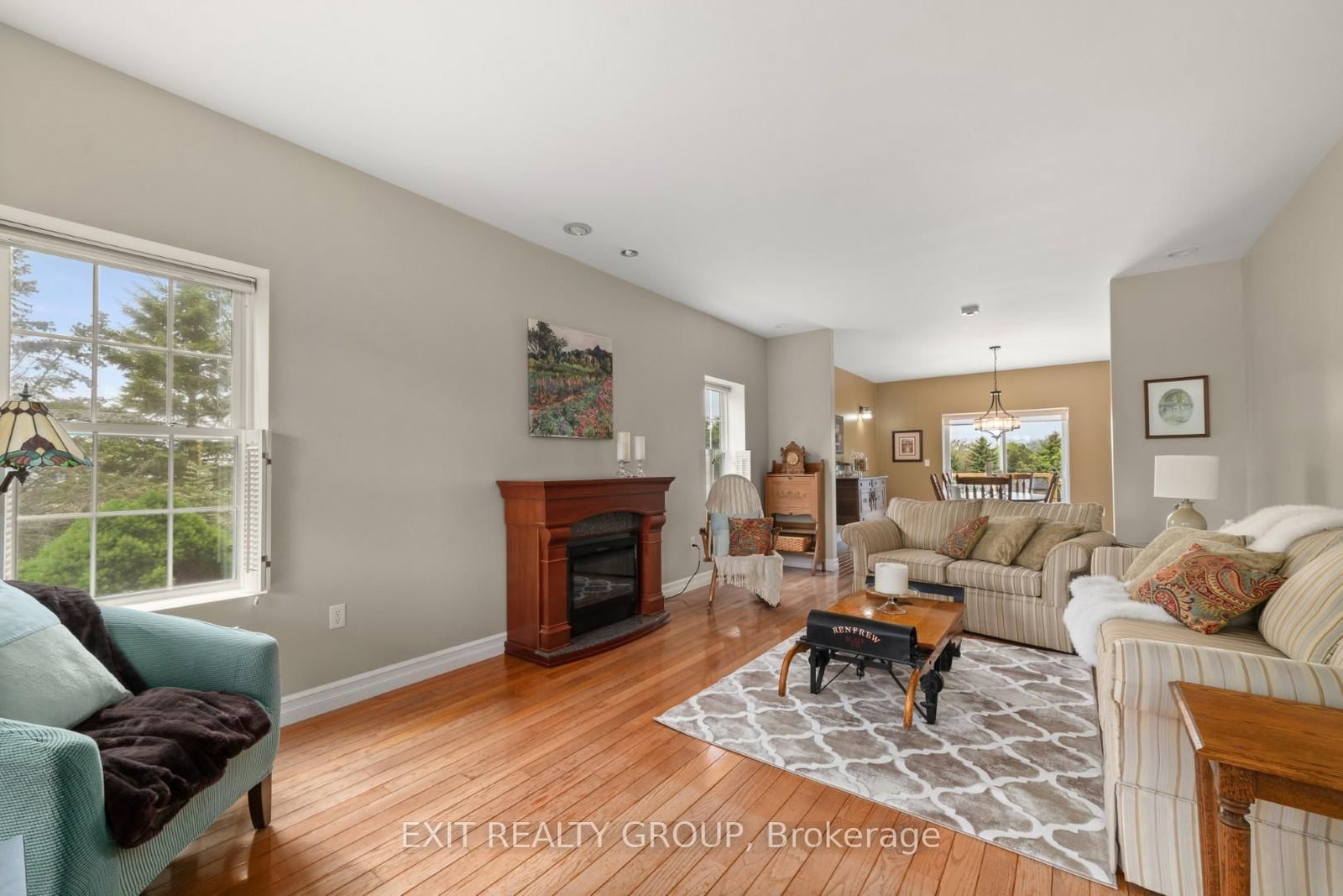 830 County Rd 20 • Prince Edward County, ON photo 20