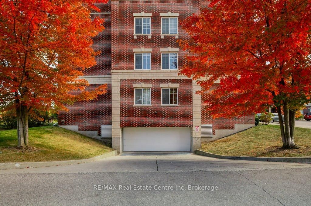 1440 GORDON Street, Unit 113 - Photo 21