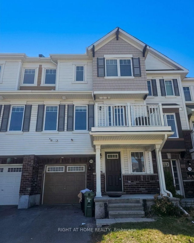 910 Fameflower Street