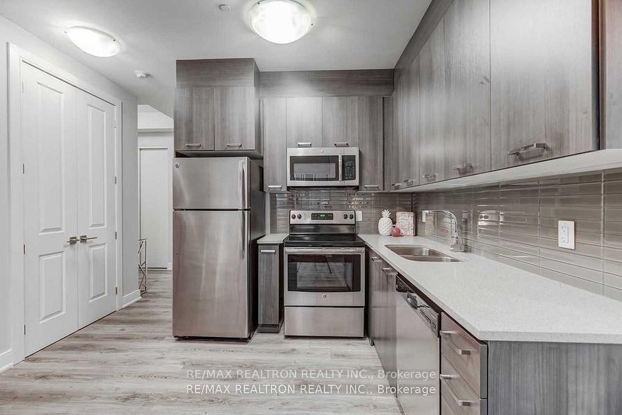 Condo for sale at 516-150 Main Street, Hamilton, Ontario, L8P 1H8 - Central - MLS: X12863204