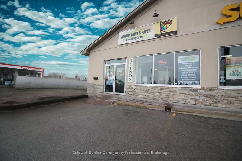 243 Garrison Rd, Fort Erie, L2A 1M9 | Image 2