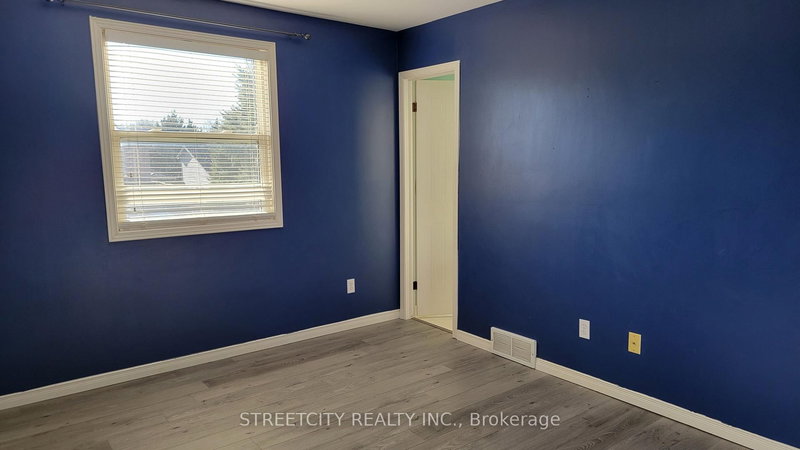 15 Sandra Rd, London East, N5V 4X3 | Image 3