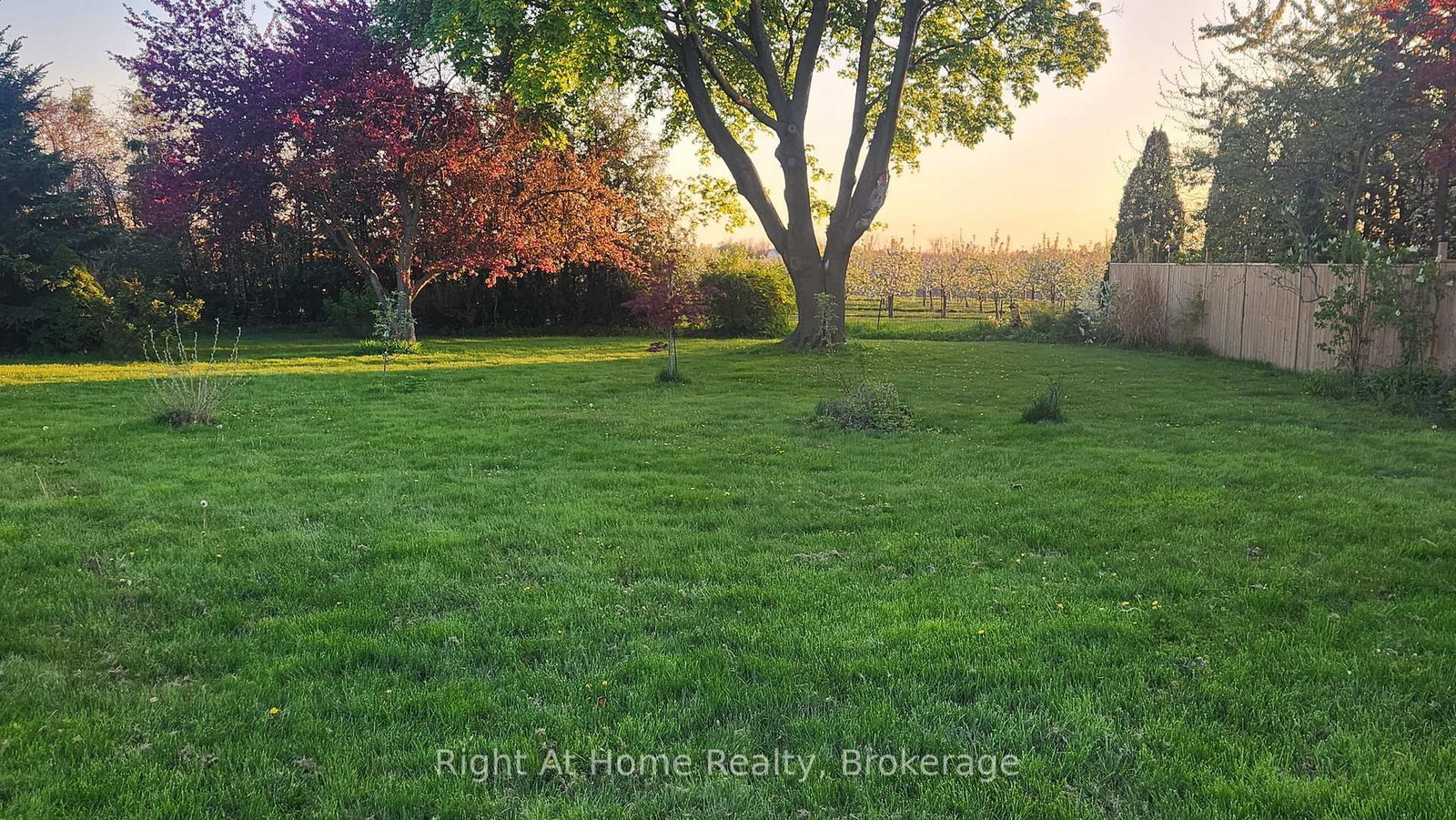 15414 Niagara River Parkway • Niagara-on-the-Lake, ON photo 8