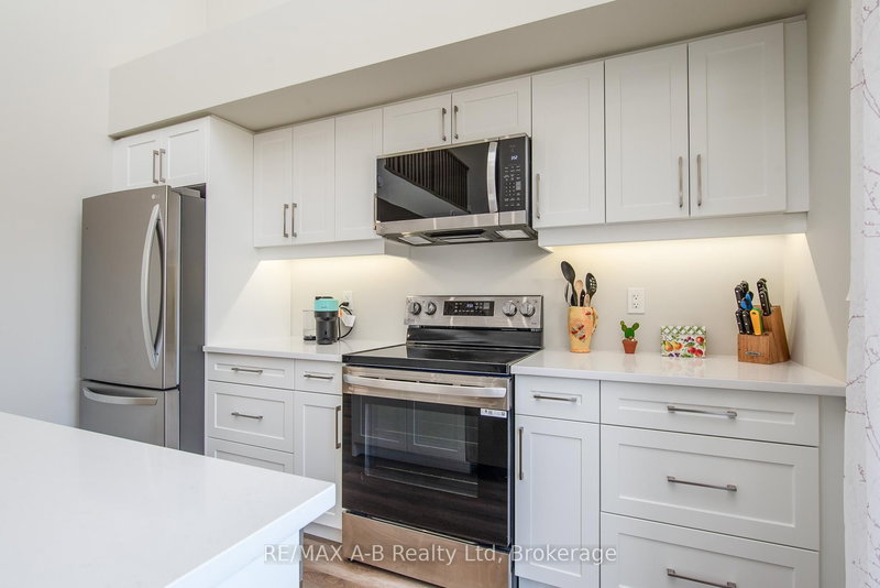 3202 Vivian Lin 37 Lane #Unit #5, Stratford, Ontario