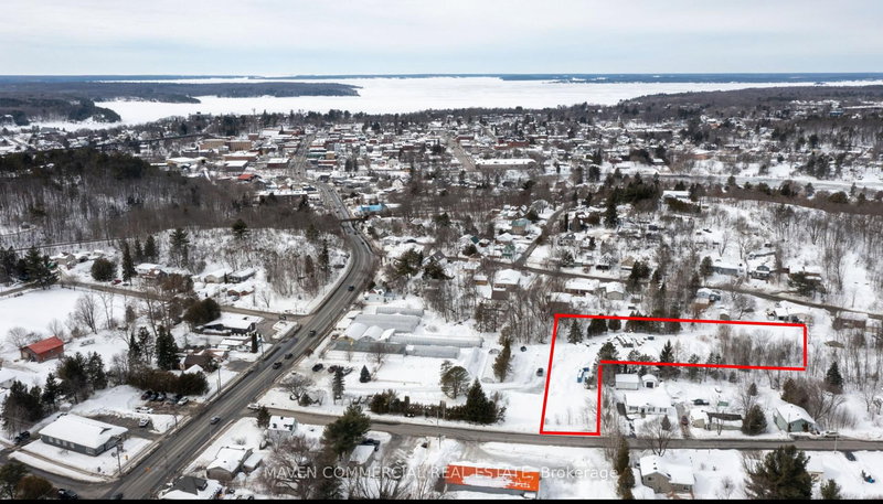 8 Queen & 0 Tate/Pine St E, Parry Sound, P2A 2V9 | Image 2