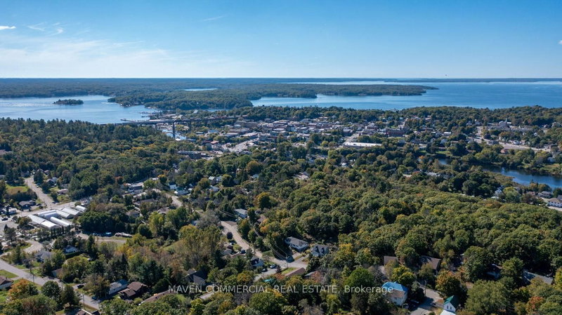 8 Queen & 0 Tate/Pine St E, Parry Sound, P2A 2V9 | Image 3