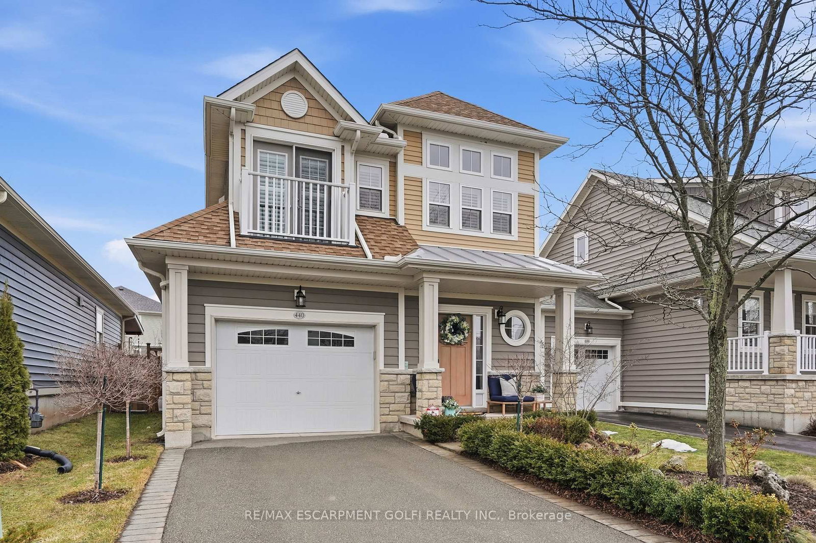 Detached House for sale at 440 RIDGEWAY Road, Fort Erie, Ontario, L0S 1B0 - Crystal Beach - MLS: X12863886