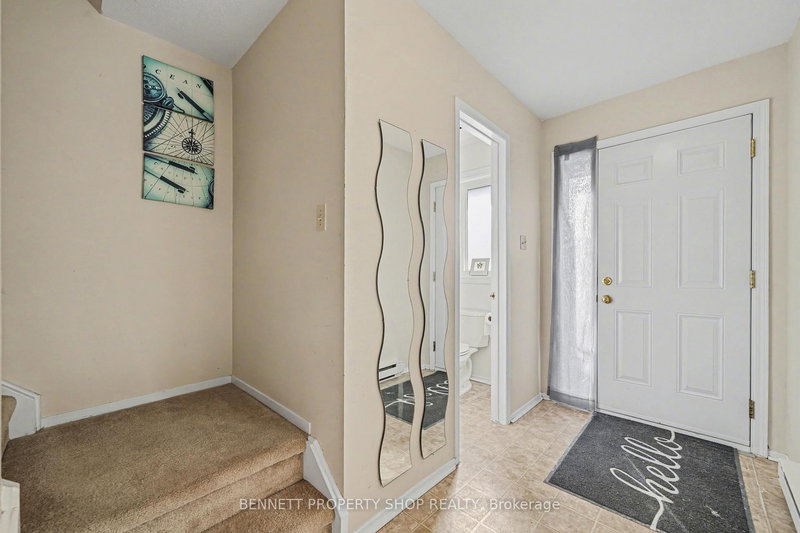 37 Pixley Private, Ottawa, K1G 4C3 | Image 2