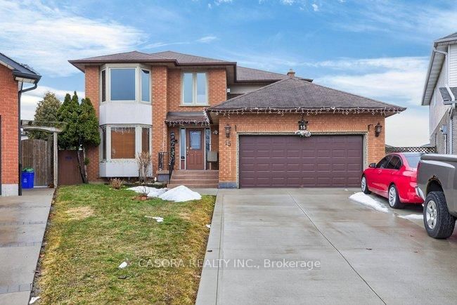 15 TALIA Crt, Hamilton, L8E 4X8 | Image 2