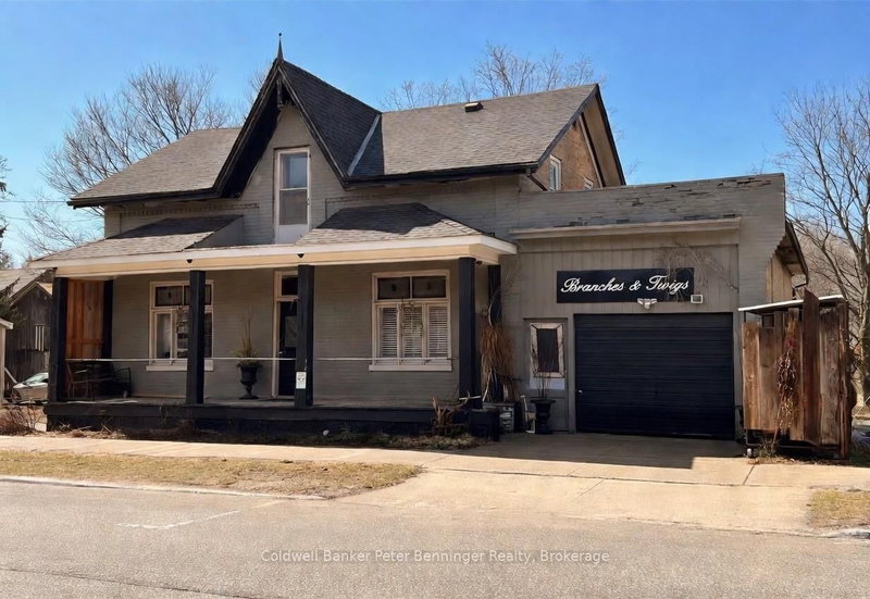 home for sale on 521 Mill Street