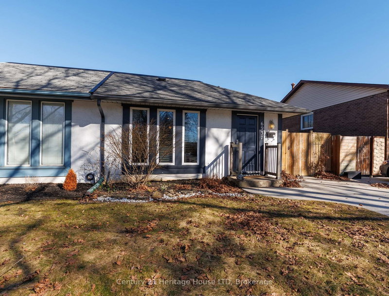 home for sale on 6937 Dolphin Street