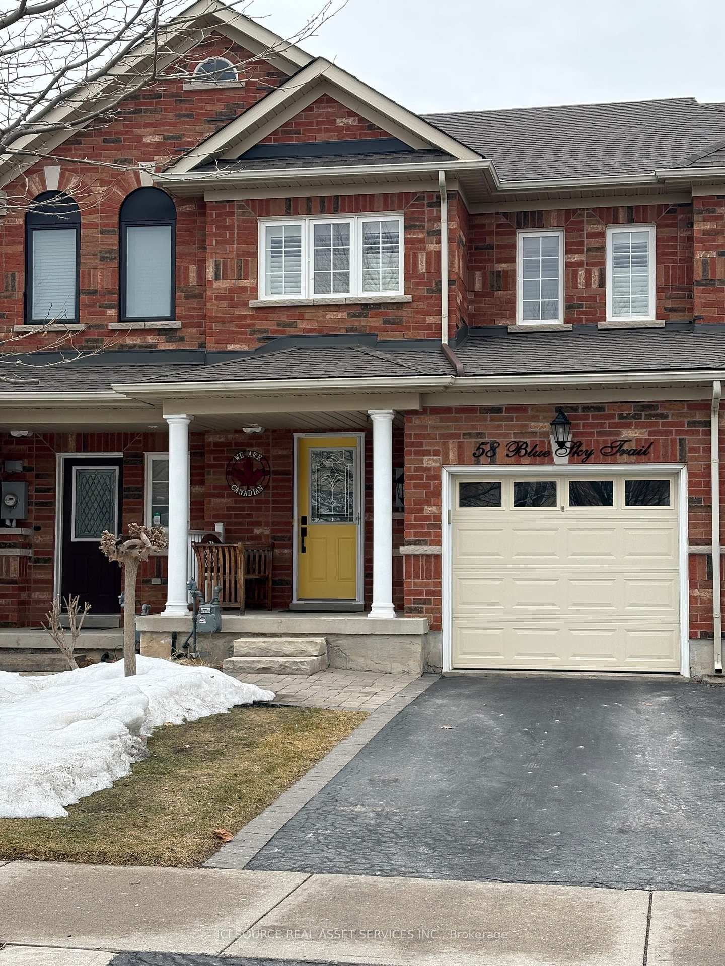 Townhouse for sale at 58 Blue Sky Trail, Hamilton, Ontario, L8B 0X6 - Waterdown - MLS: X12864872