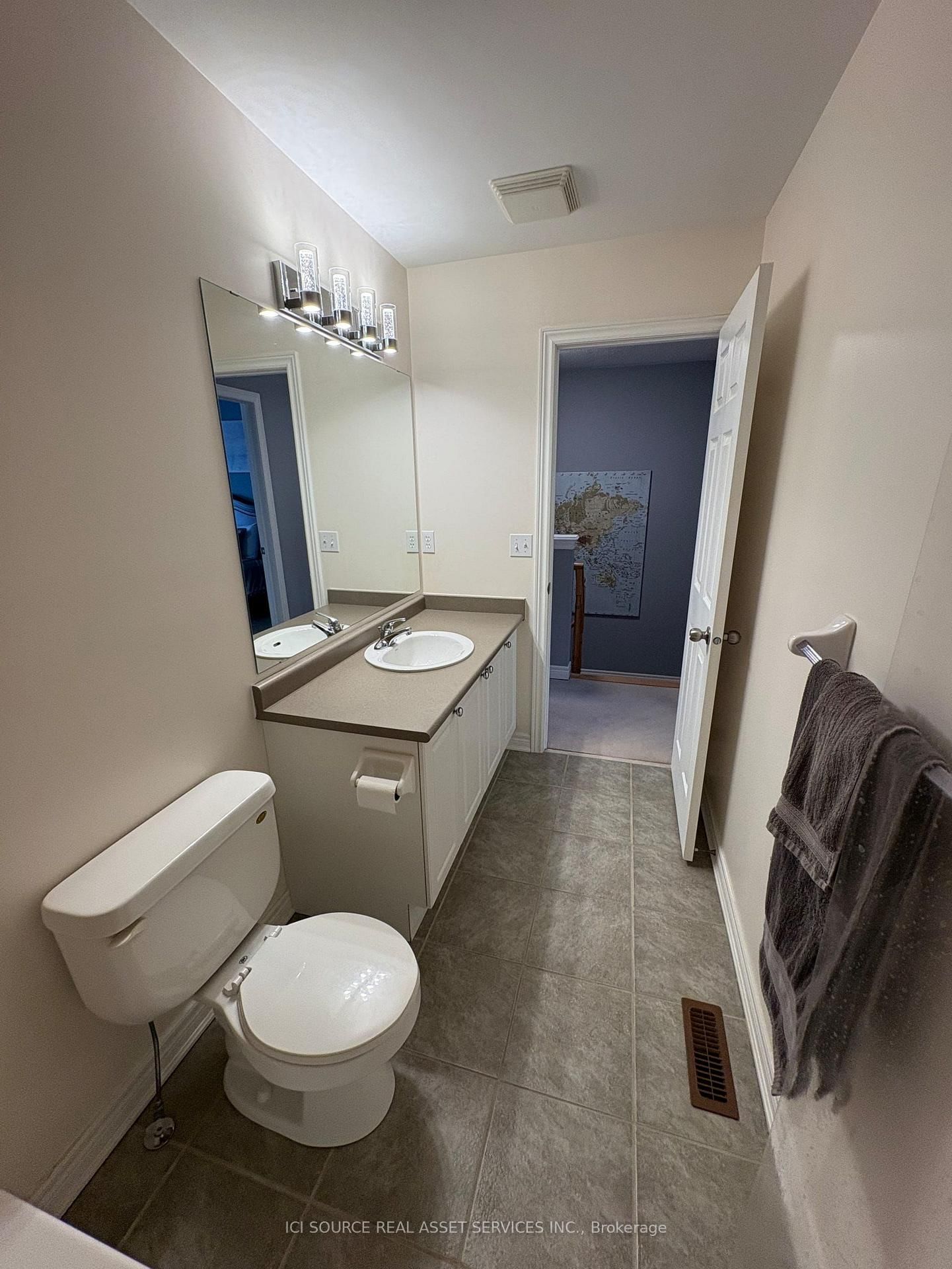 Townhouse for sale at 58 Blue Sky Trail, Hamilton, Ontario, L8B 0X6 - Waterdown - MLS: X12864872