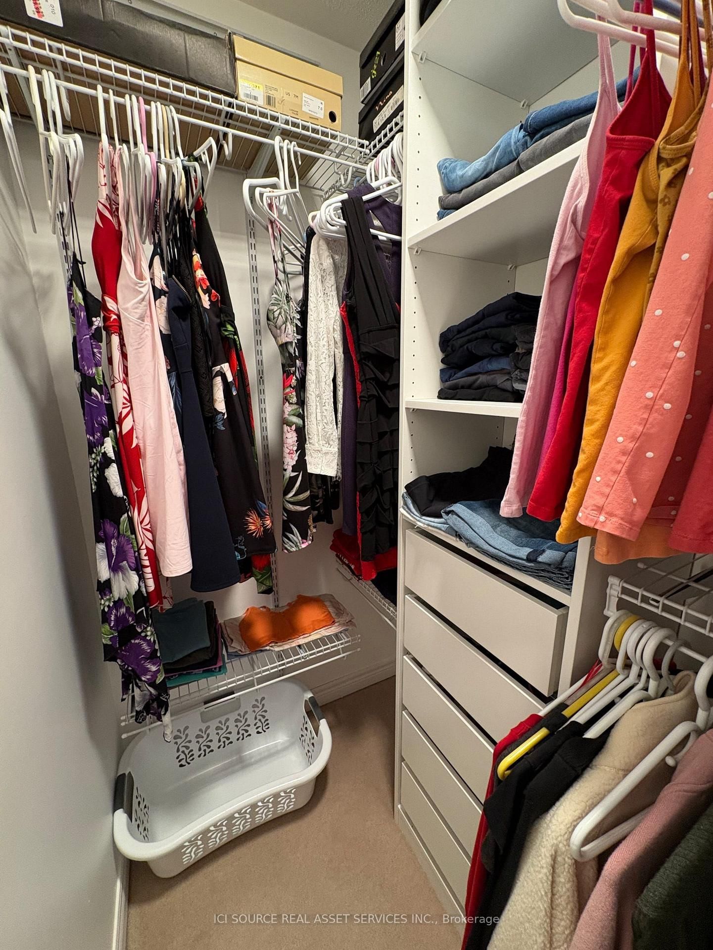 Townhouse for sale at 58 Blue Sky Trail, Hamilton, Ontario, L8B 0X6 - Waterdown - MLS: X12864872