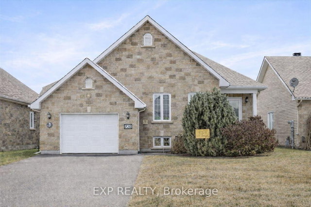 726 Des Pommiers Street