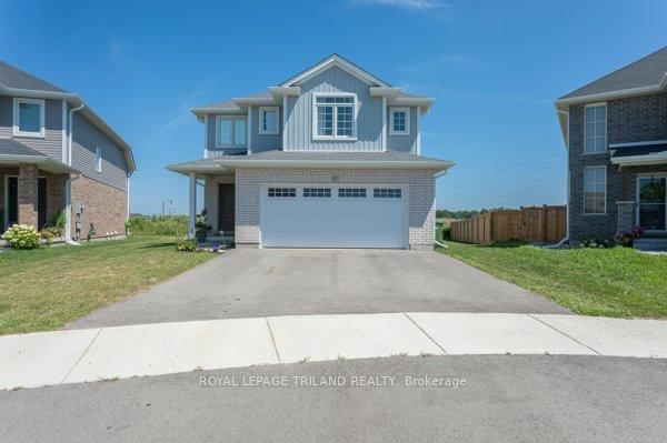 17 Evylean Crt, St. Thomas, N5R 0P6 | Image 2