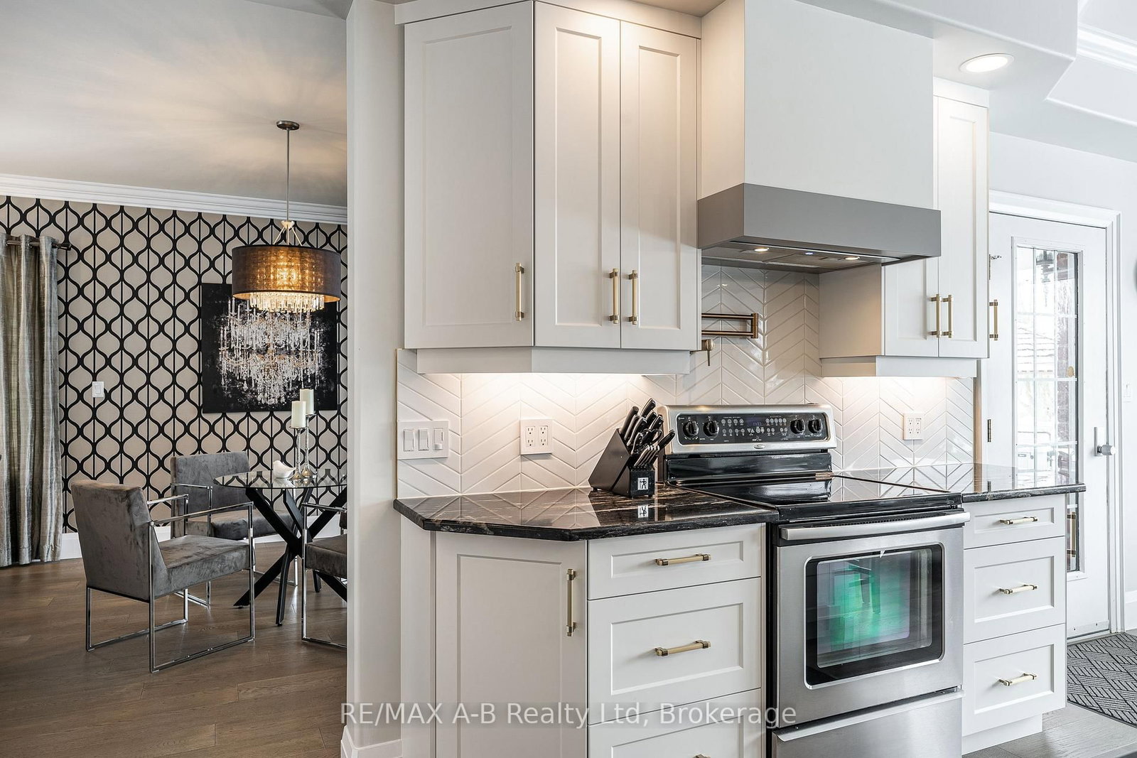 4609 Road 164 • West Perth, ON photo 17