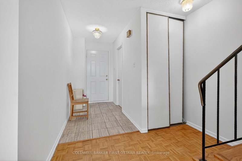 300 Stone Quarry Private S, Ottawa, K1K 3Y2 | Image 3