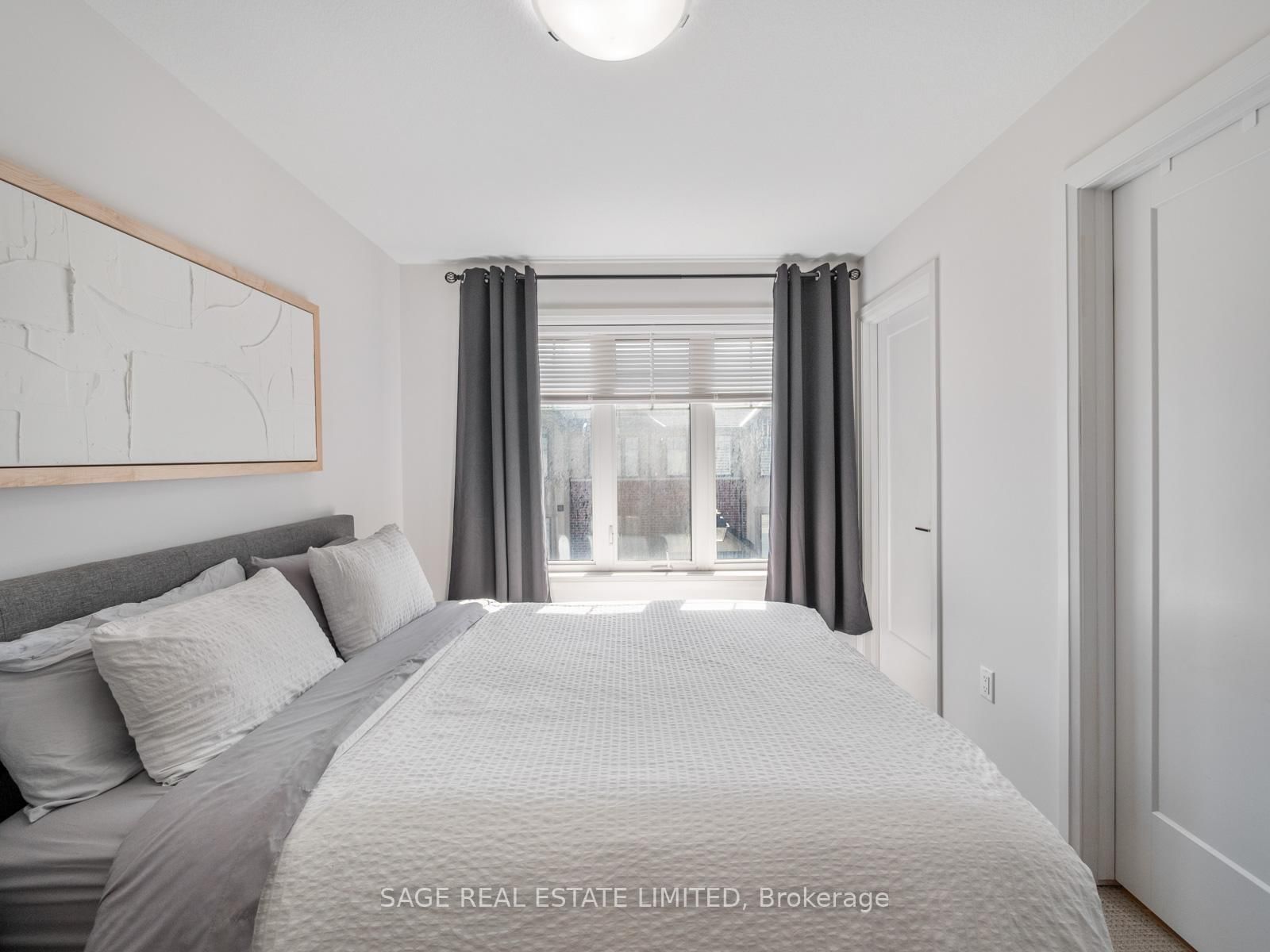 Townhouse for sale at 4 Could Lane, Hamilton, Ontario, L9G 0H2 - Ancaster - MLS: X12865324