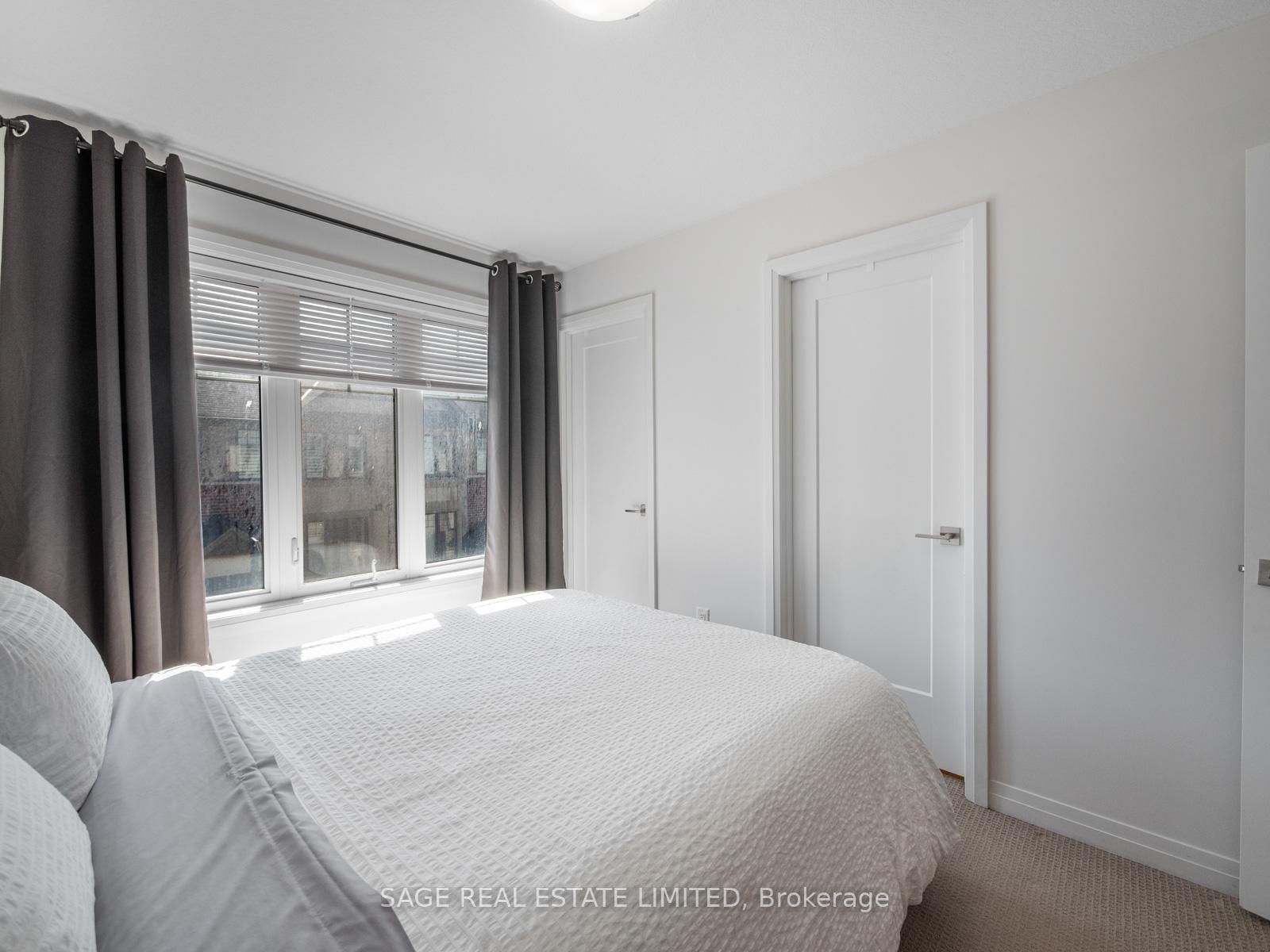 Townhouse for sale at 4 Could Lane, Hamilton, Ontario, L9G 0H2 - Ancaster - MLS: X12865324