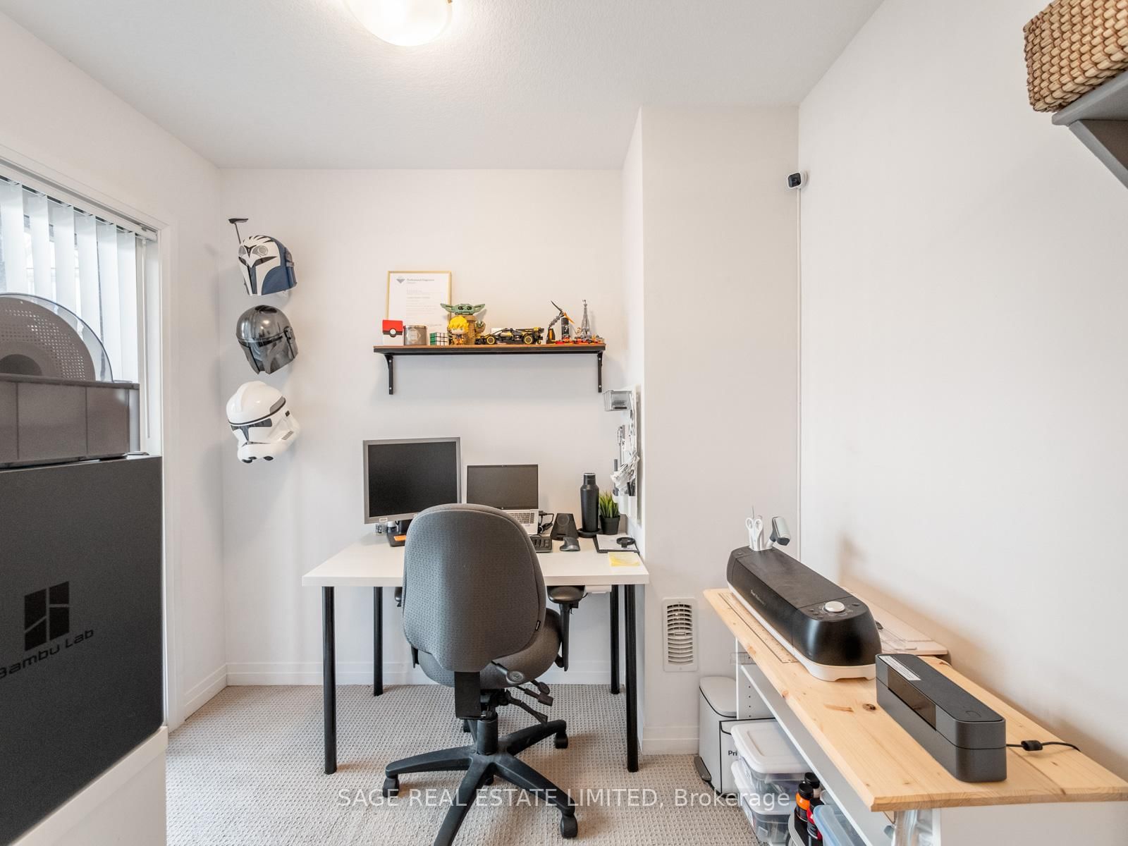 Townhouse for sale at 4 Could Lane, Hamilton, Ontario, L9G 0H2 - Ancaster - MLS: X12865324