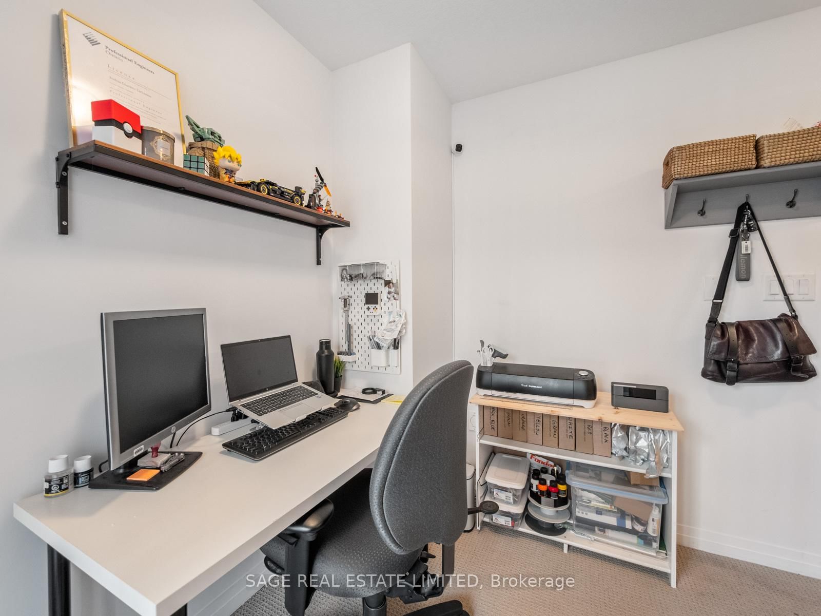 Townhouse for sale at 4 Could Lane, Hamilton, Ontario, L9G 0H2 - Ancaster - MLS: X12865324