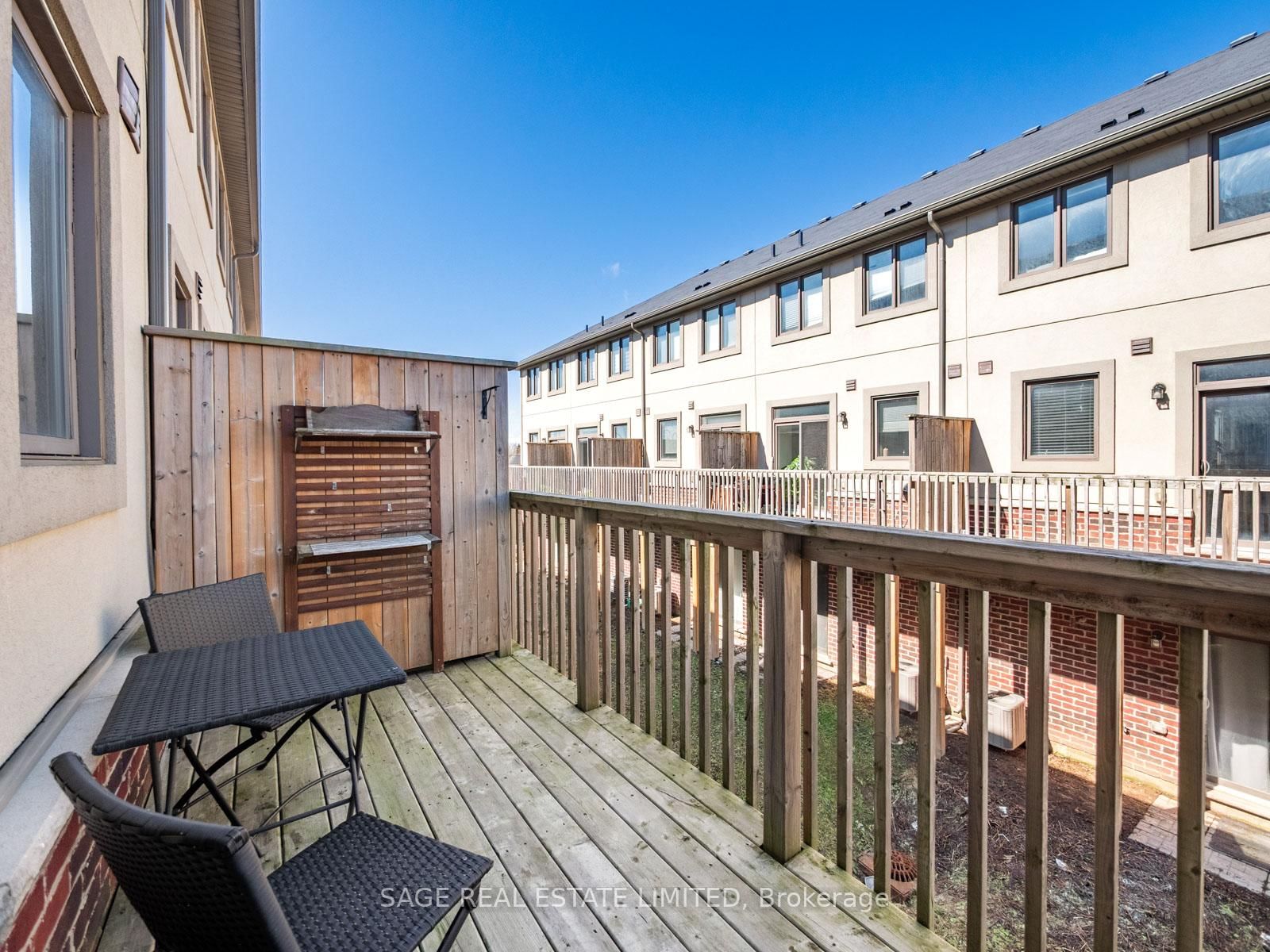 Townhouse for sale at 4 Could Lane, Hamilton, Ontario, L9G 0H2 - Ancaster - MLS: X12865324