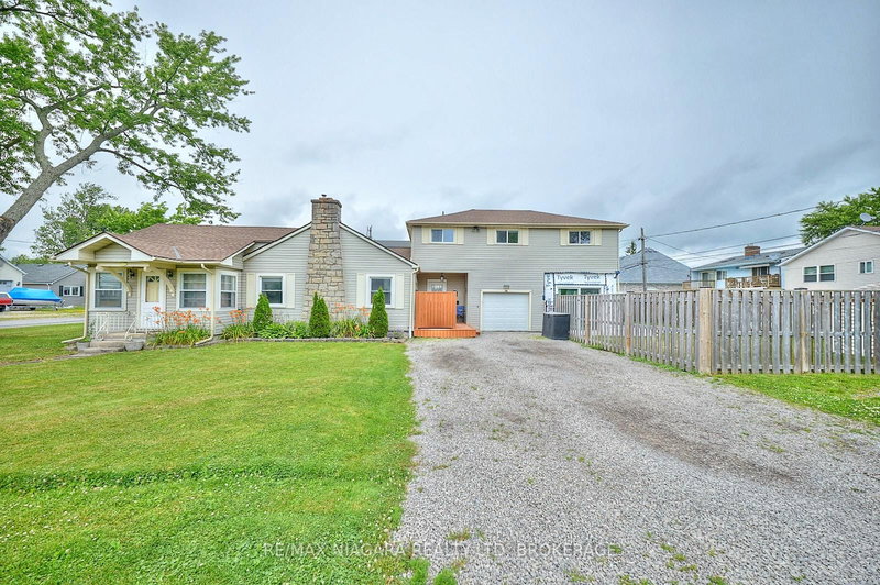 1444 Lakehurst Ave, Fort Erie, L2A 3A3 | Image 2