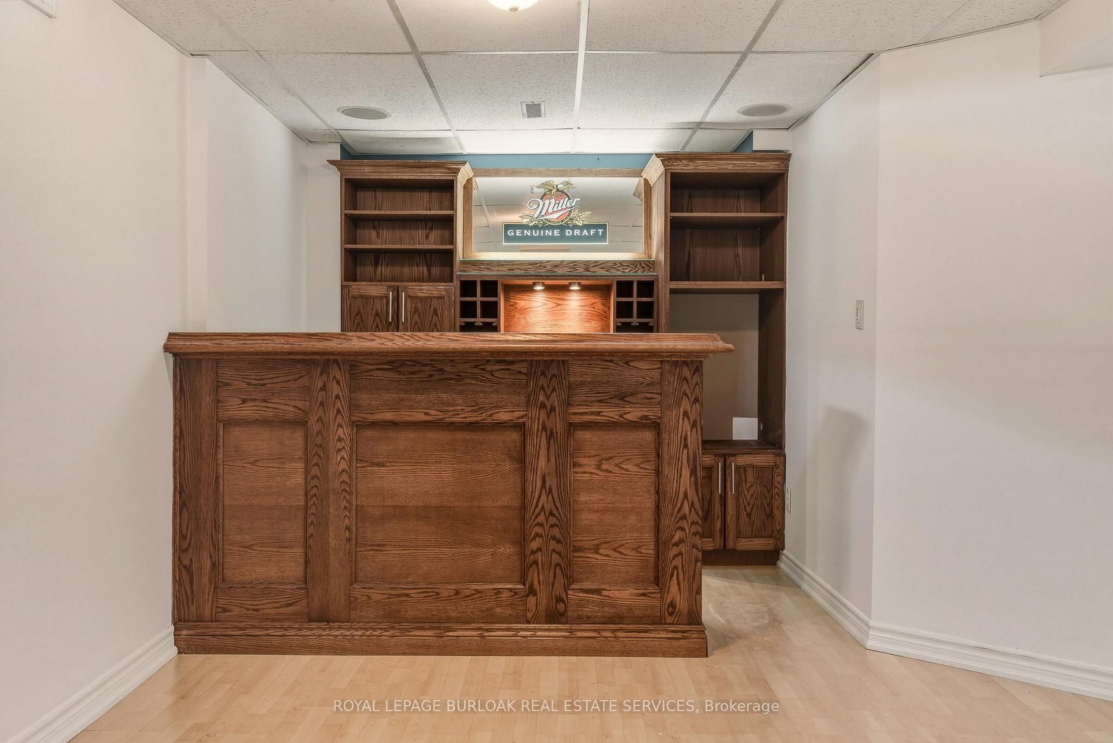 Townhouse for sale at 95 Thornlodge Drive, Hamilton, Ontario, L8B 0L9 - Waterdown - MLS: X12865806