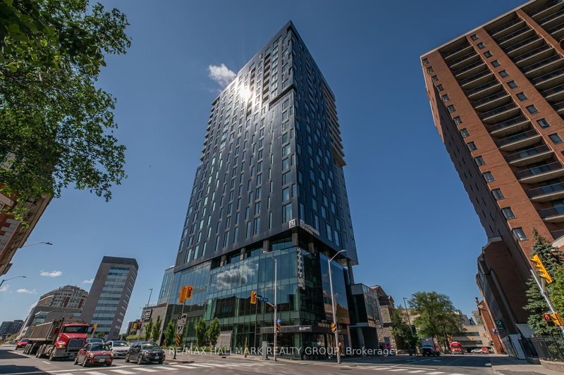 home for sale on 1905-20 DALY Avenue