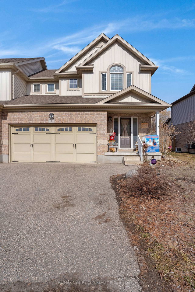 4 - 214 Snyder's Road E