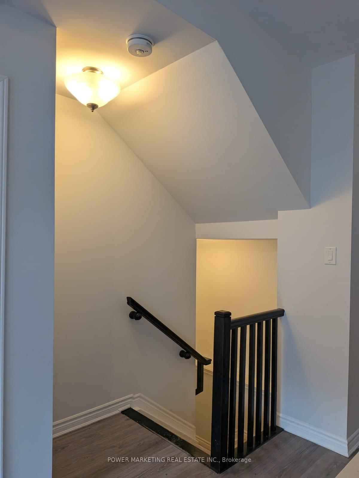 641 Makwa Private - Photo 12