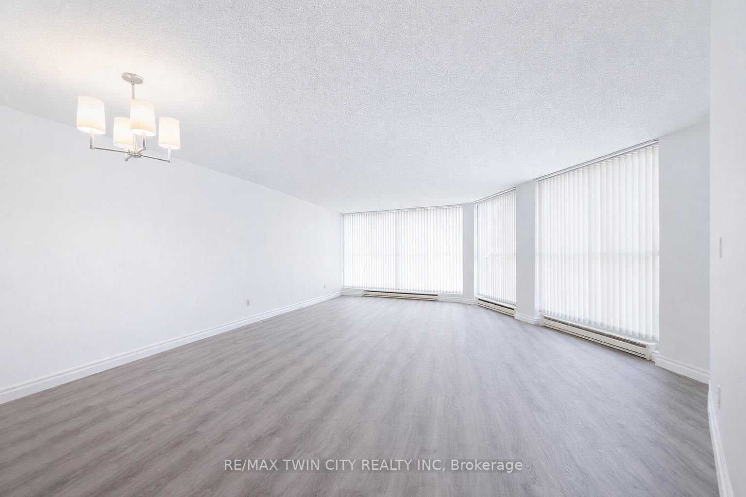 24 Marilyn Drive, Unit 101