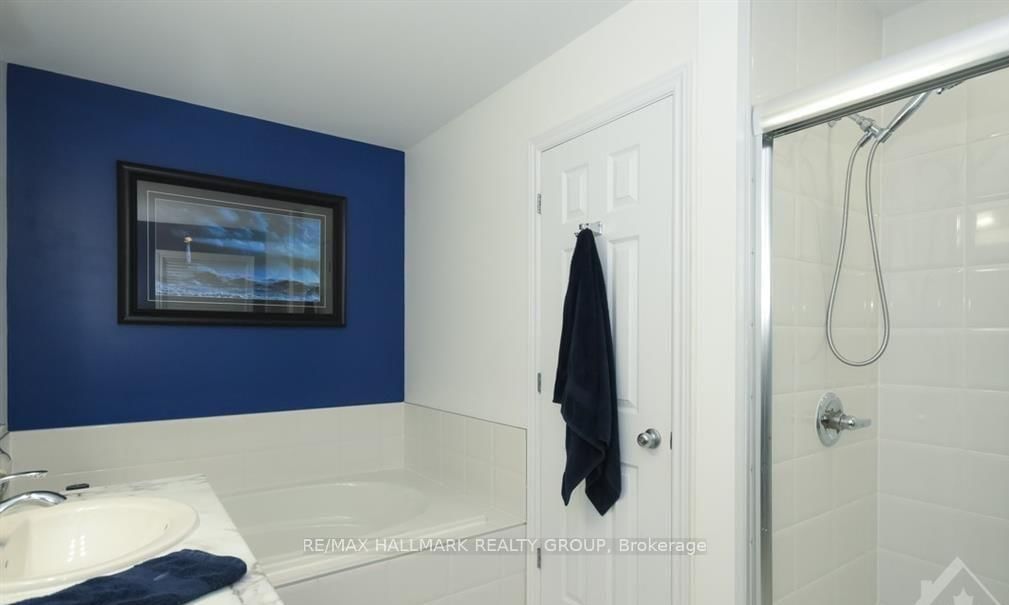 Townhouse for sale at 659 PETRICHOR Crescent, Ottawa, Ontario, K4A 0Y4 - Avalon West - MLS: X12866570