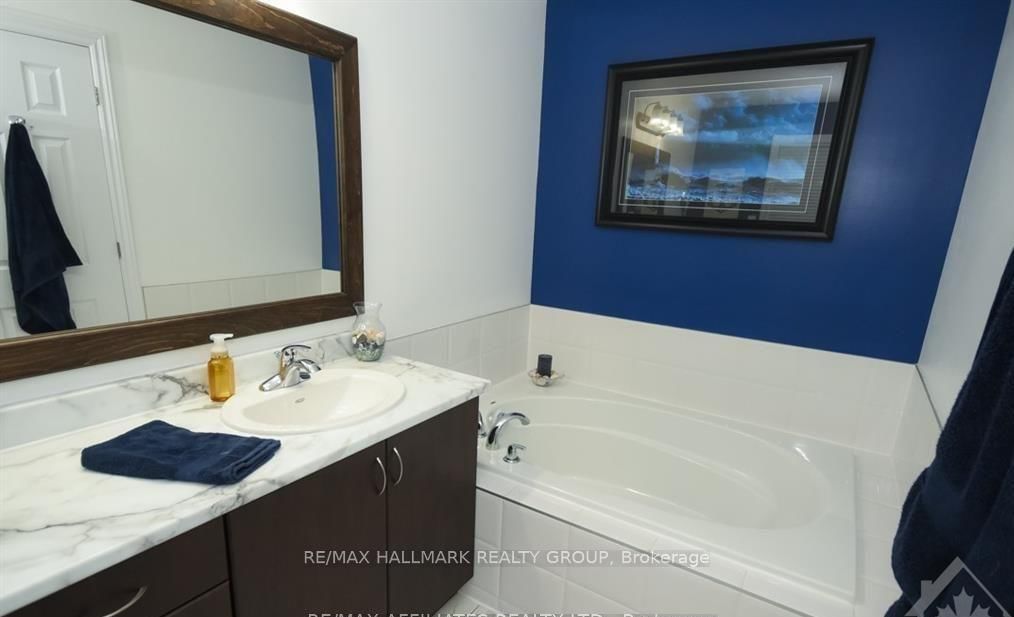 Townhouse for sale at 659 PETRICHOR Crescent, Ottawa, Ontario, K4A 0Y4 - Avalon West - MLS: X12866570