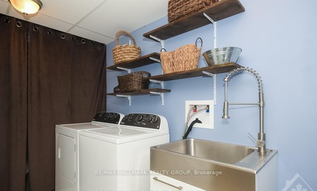 Townhouse for sale at 659 PETRICHOR Crescent, Ottawa, Ontario, K4A 0Y4 - Avalon West - MLS: X12866570