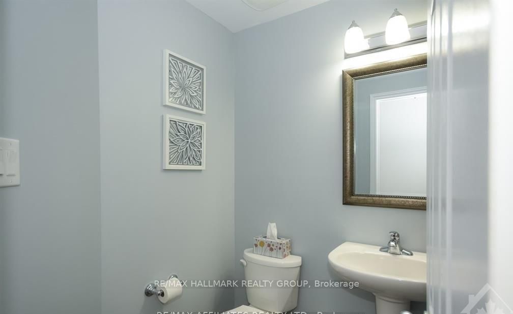 Townhouse for sale at 659 PETRICHOR Crescent, Ottawa, Ontario, K4A 0Y4 - Avalon West - MLS: X12866570