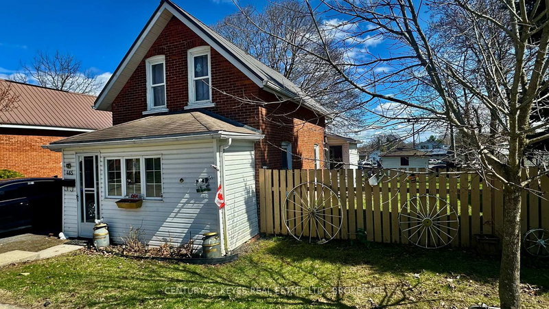 465 Garden St, Gananoque, K7G 1J6 | Image 2