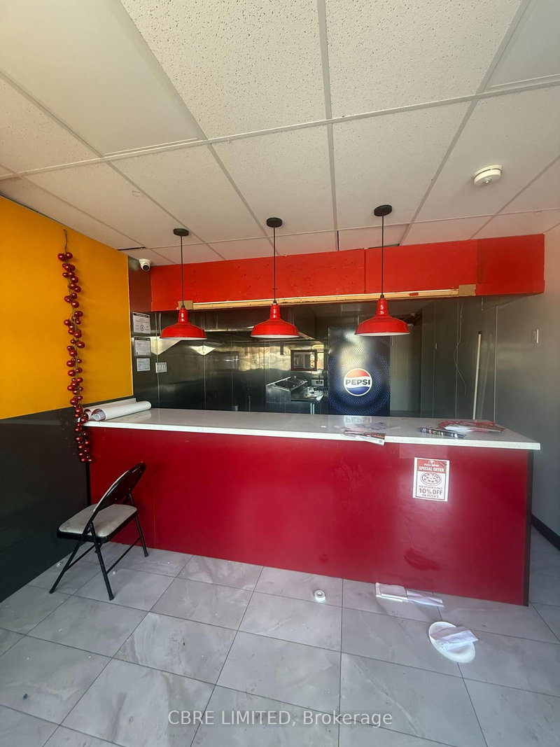 1016 - 1000 King St E, Hamilton, L8M 1C8 | Image 2