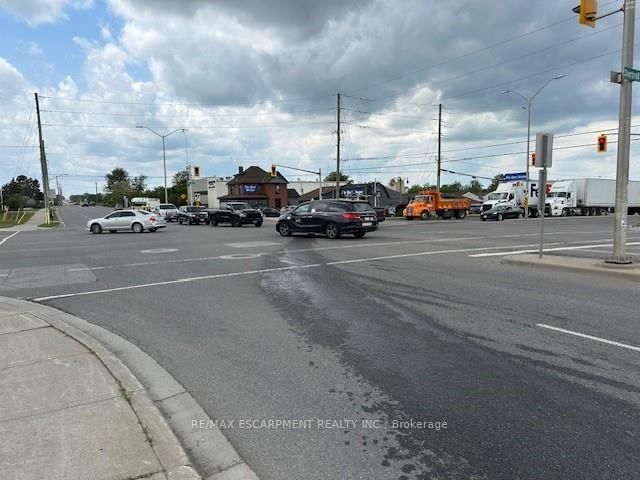 1360 Rymal Road E - Photo 12