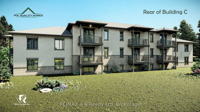 29 - 428 Queen Street W