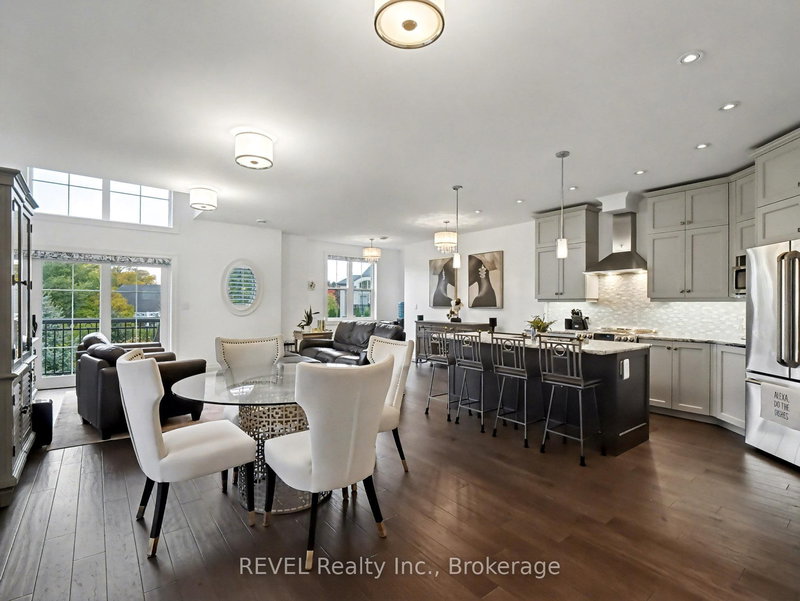 A7 - 7 Aberdeen Lane S, Niagara-on-the-Lake, L0S 1J0 | Image 3