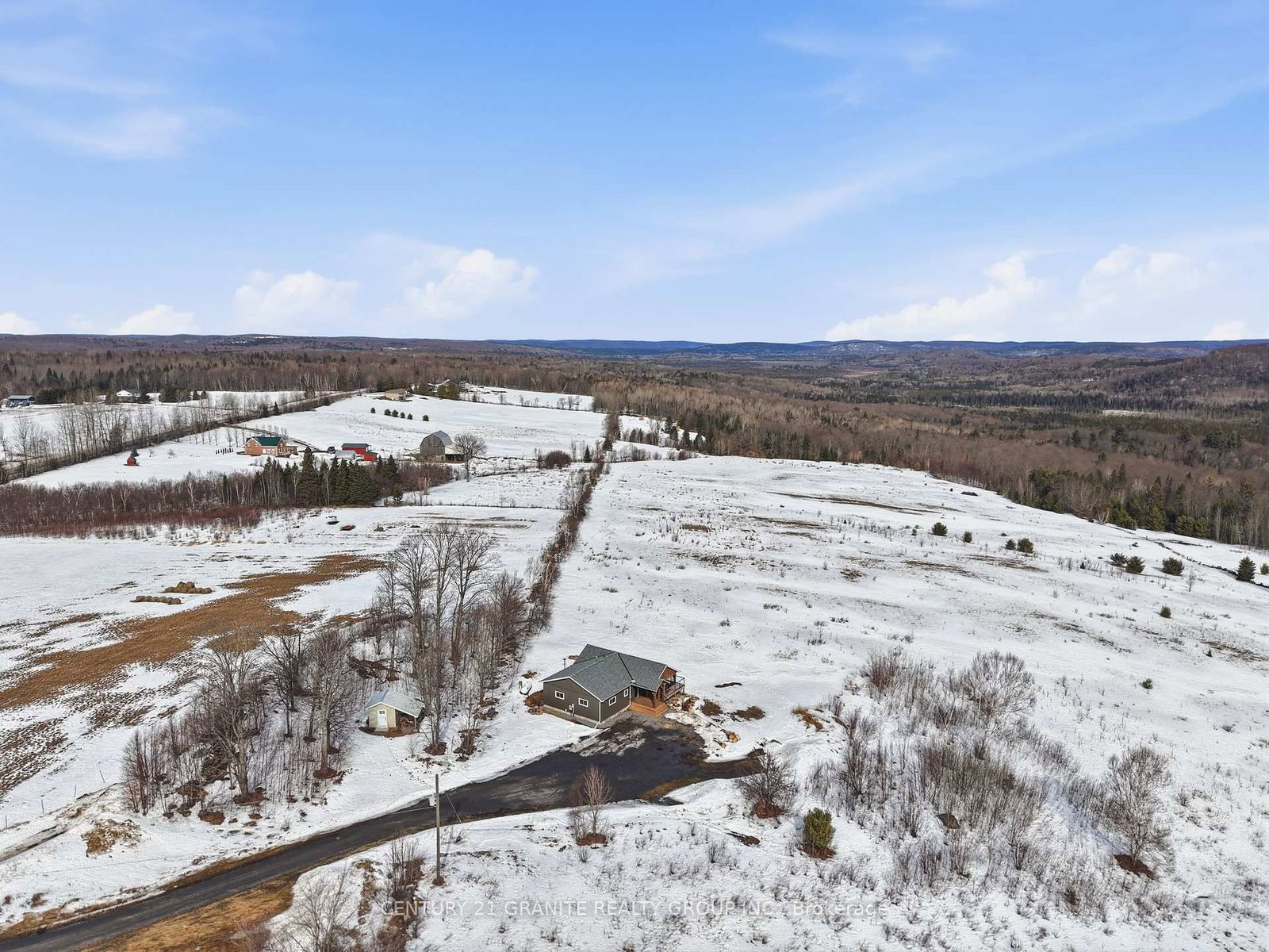 824 East Road Loop • Bancroft, ON photo 25