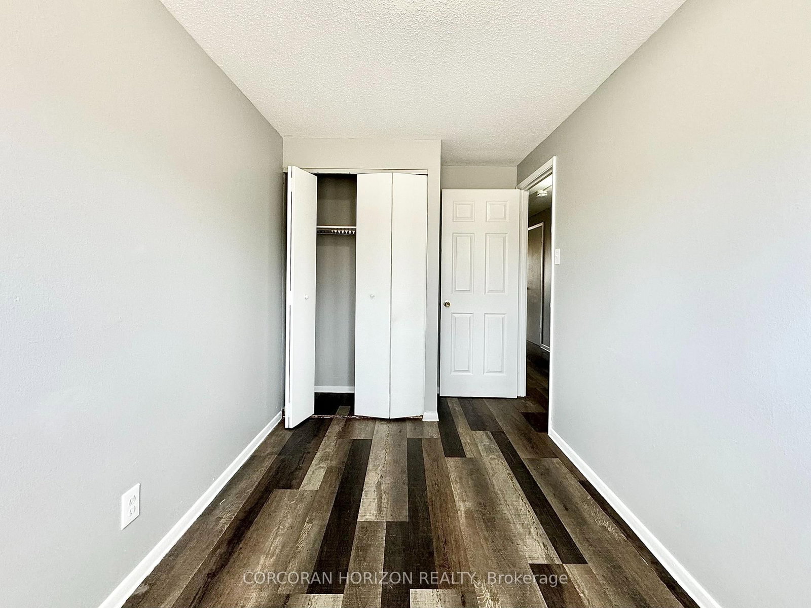 1200 Courtland Avenue E, Unit 45 - Photo 11