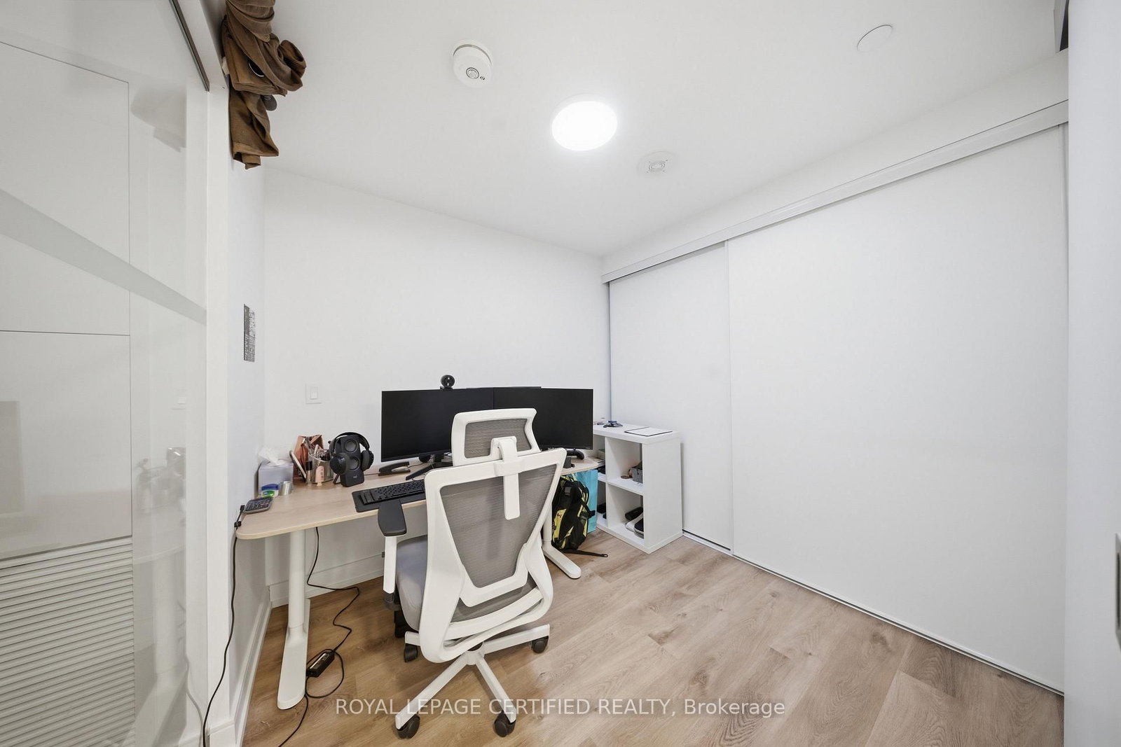 Condo for sale at 1314-1 Jarvis Street, Hamilton, Ontario, L8R 3J2 - Beasley - MLS: X12867498