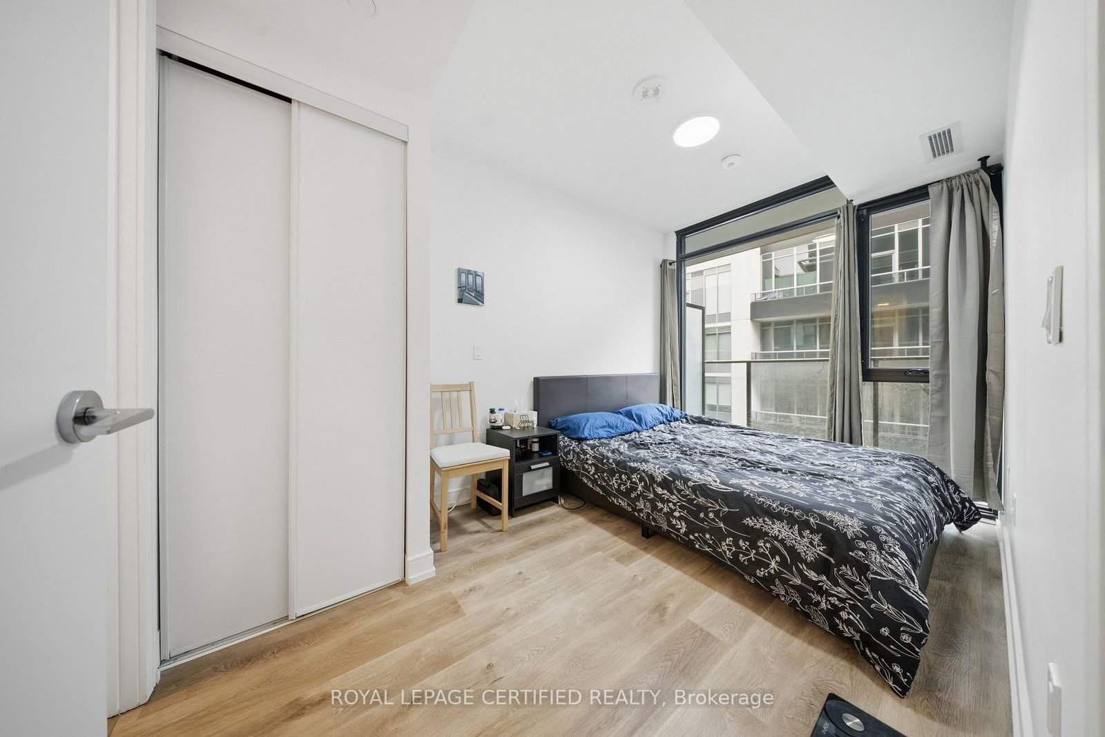 Condo for sale at 1314-1 Jarvis Street, Hamilton, Ontario, L8R 3J2 - Beasley - MLS: X12867498