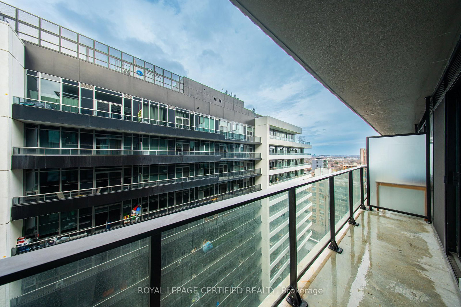 Condo for sale at 1314-1 Jarvis Street, Hamilton, Ontario, L8R 3J2 - Beasley - MLS: X12867498