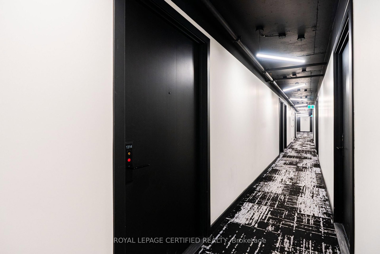 Condo for sale at 1314-1 Jarvis Street, Hamilton, Ontario, L8R 3J2 - Beasley - MLS: X12867498