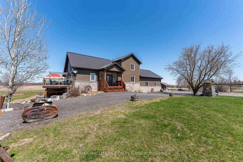 home for sale on 2421 Concession 8 Road