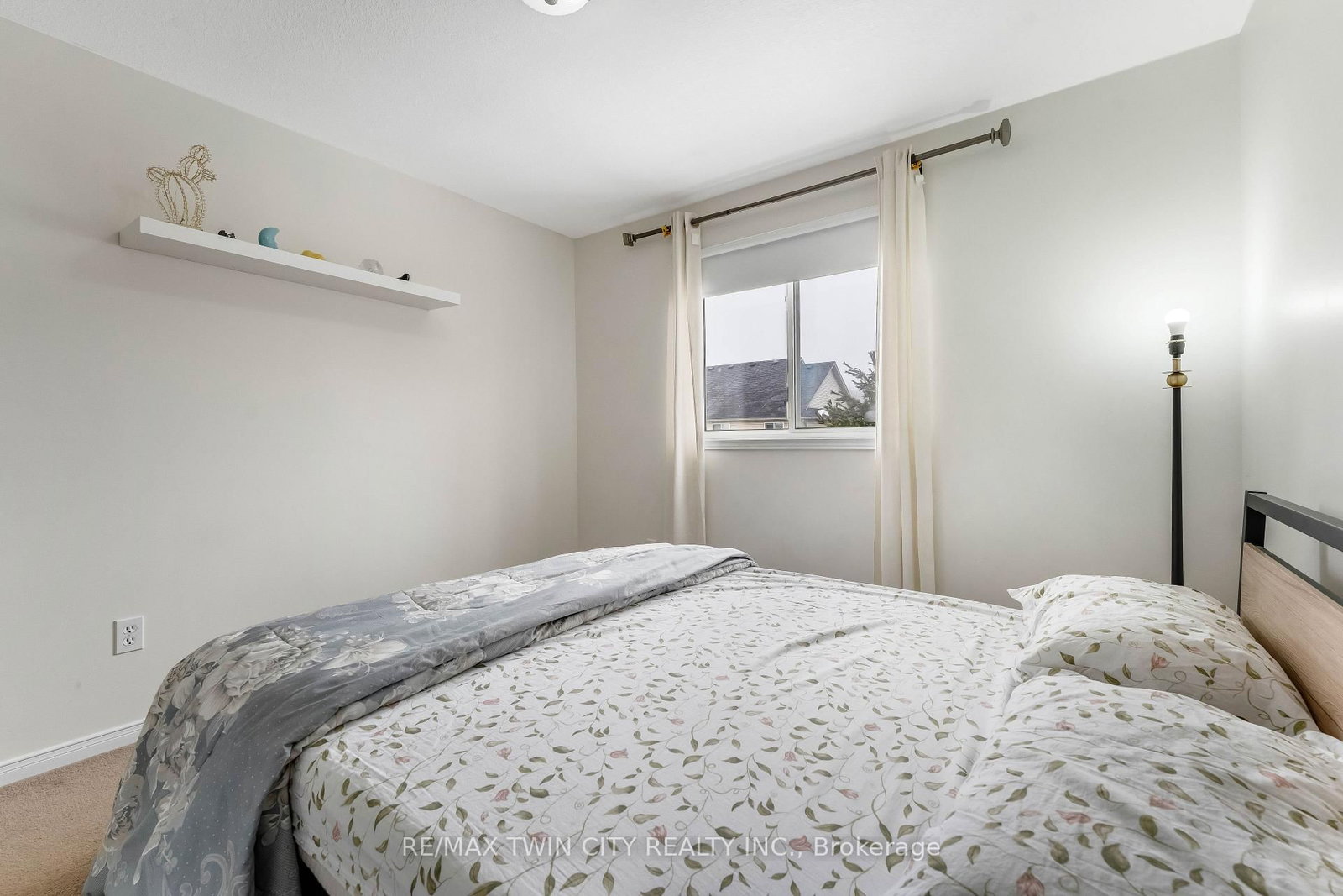 142 Dubrick Crescent - Photo 28